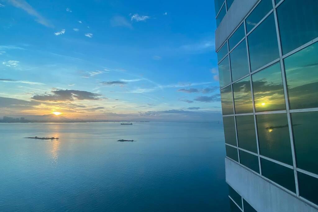 The Maritime Suite @ Panoramic Duplex 海景の家 Jelutong Eksteriør billede